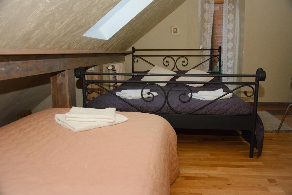 Gallery Guest Rooms room 2